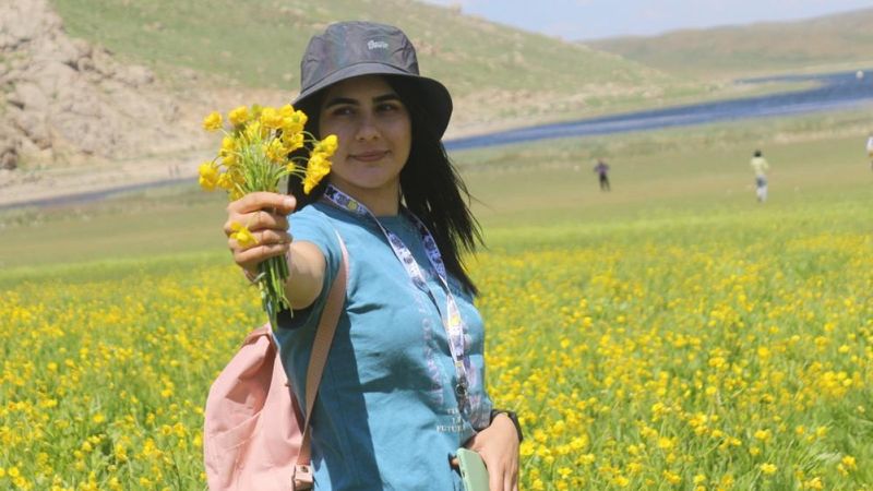 Van Keşiş Gölü, manzarasıyla görenleri hayran bıraktı