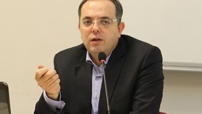 Erhan Afyoncu'dan Yakın Tarih Dersleri kitabı