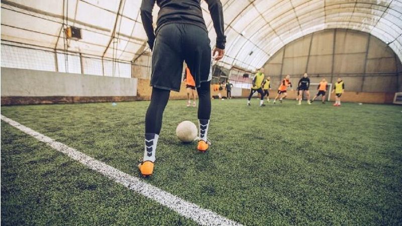 Halı sahalar açıldı mı? Halı saha, yüzme havuzu ve spor salonlarında son durum..