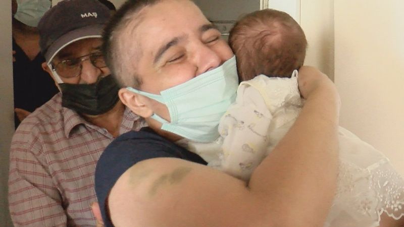 Tekirdağ'da koronadan kurtulan anne, sezaryenle alınan bebeğine kavuştu