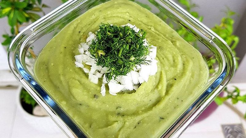 Sağlıklı meze tarifi: Taze bakladan fava