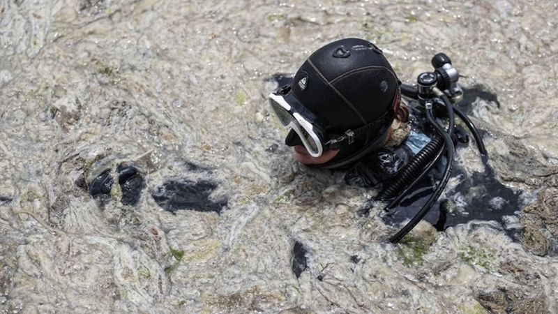 Marmara'dan iki günde 392 metreküp müsilaj toplandı