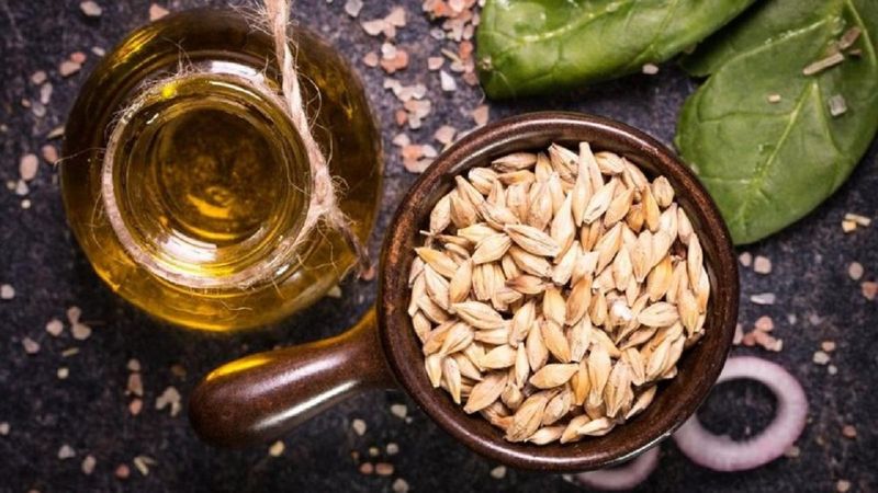 Kırışıklıkların düşmanı: Buğday yağının faydaları nelerdir