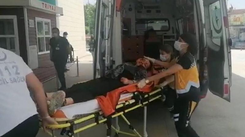 Bursa'da barışmak için gittiği eşini bıçakladı