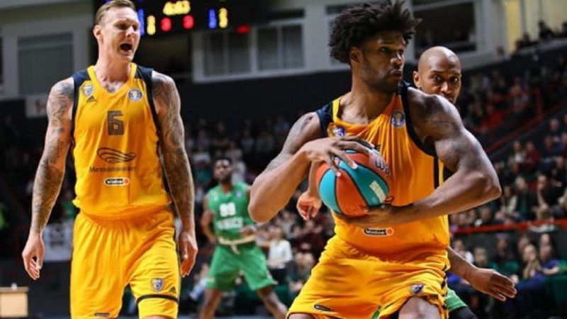 Devin Booker Fenerbahçe Beko'da: Devin Booker kimdir?