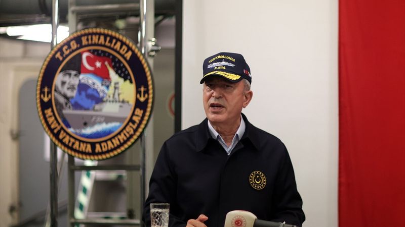 Hulusi Akar: Teröristlerin tüm inlerine girildi