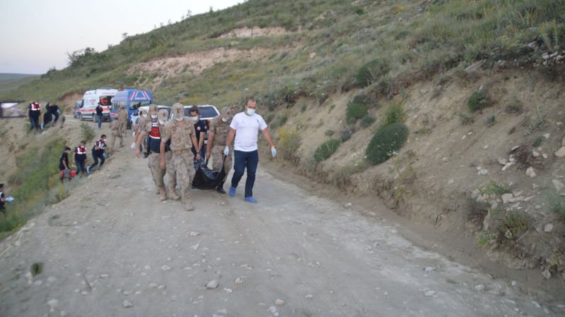 Ağrı'da bir haftadır aranan kayıp gencin cesedi baraj kenarında bulundu