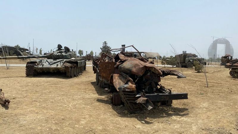 Azerbaycan'ın Karabağ'daki zaferinin şahidi: Harbi Ganimetler Parkı