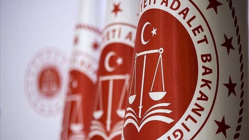 Adalet Bakanlığı 25 sözleşmeli personel alımı 2021: İş başvurusu nasıl yapılır?