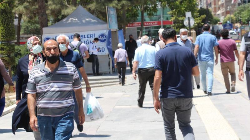 Elazığ’da termometreler 39 dereceyi gösterdi