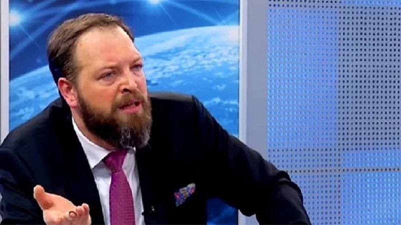 Fatih Tezcan kimdir? Gazeteci Yazar Fatih Tezcan'ın biyografisi