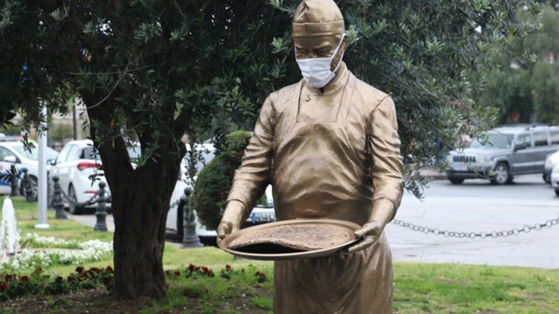 İzmir Büyükşehir Belediyesi'nin heykel sayım ihalesi sonuçlandı