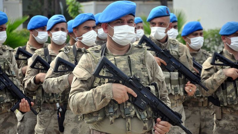 Komandolar El-Bab'a uğurlandı