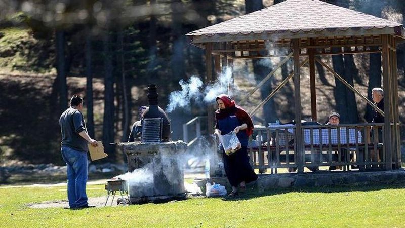 Piknik ve kamp yasağı kaldırıldı mı? 1 Temmuz sonrası mesire alanlarına ilişkin detaylar..