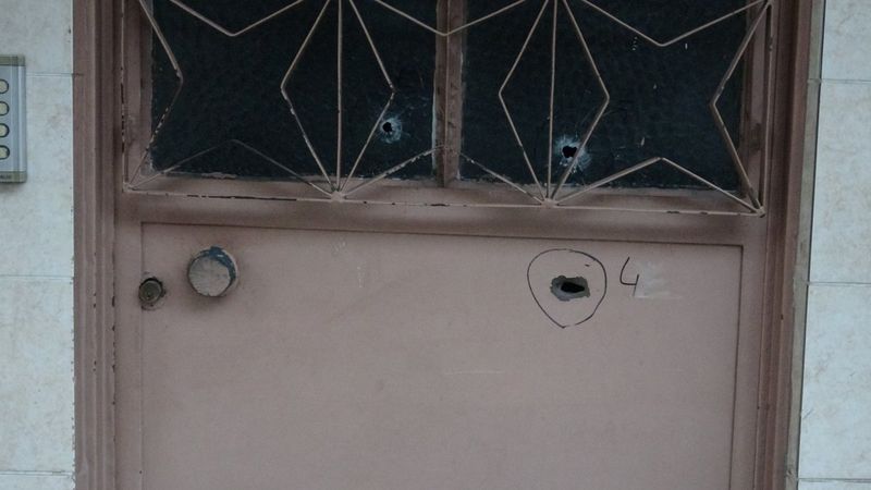 İzmir'de husumetliler arasında silahlı kavga: 1 ölü