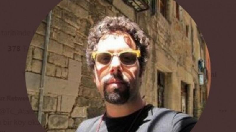 Sarp Batur kimdir? Aslı Enver'in yeni sevgilisi Sarp Batur hakkında bilgiler..