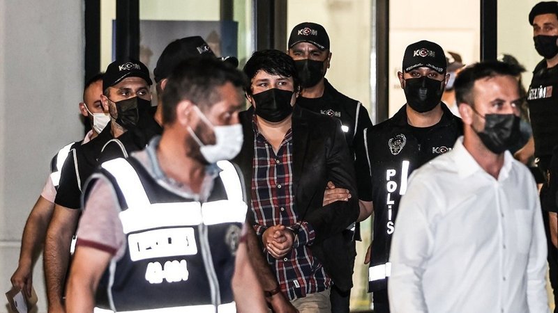 Tosuncuk Türkiye'ye getirildi! Çiftlik Bank dolandırıcısı Mehmet Aydın kaç yıl ceza alır?