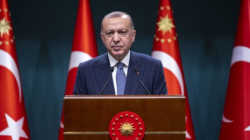 Cumhurbaşkanı Erdoğan, yakalanan üst düzey FETÖ mensubunu duyurdu