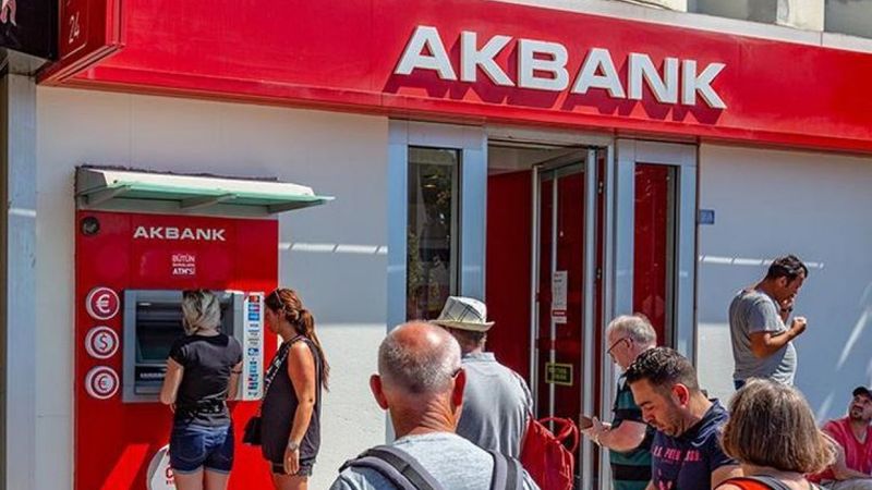 İki gündür çalışmıyor! Akbank çöktü mü, ne zaman düzelecek? İşte son durum..