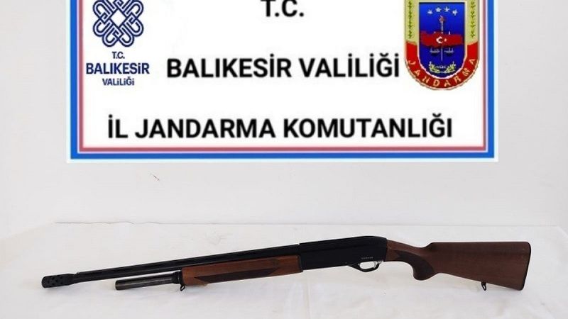 Balıkesir'de aranan 15 suçlu yakalandı