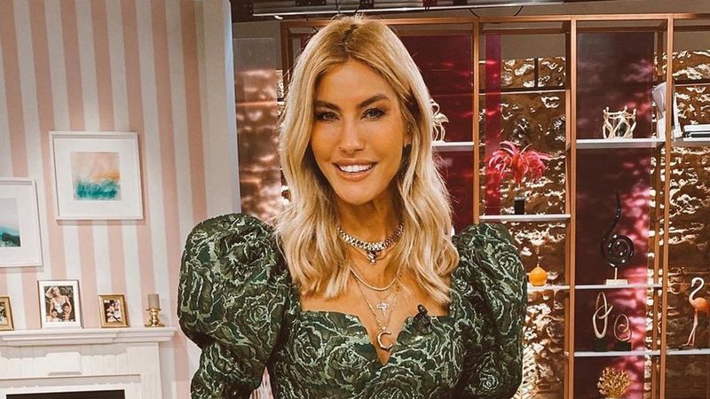 Sadece arkadaşım demişti! Kaan Yıldırım ve Çağla Şıkel aşkı belgelendi! İkili ilk kez görüntülendi..