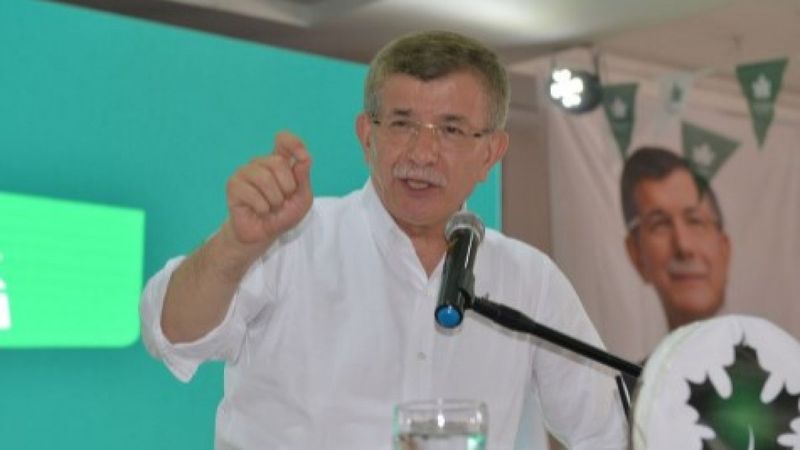Ahmet Davutoğlu partisinin Hatay'daki kongresine katıldı