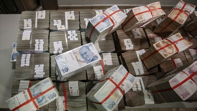 Hazine tahvil ihalesi düzenledi