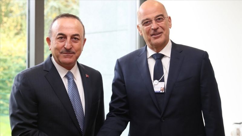 Mevlüt Çavuşoğlu, mevkidaşı Dendias ile görüştü