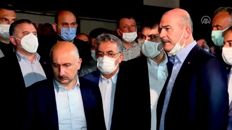 Cumhurbaşkanı Erdoğan'ın talimatıyla 3 bakan Rize'ye gitti