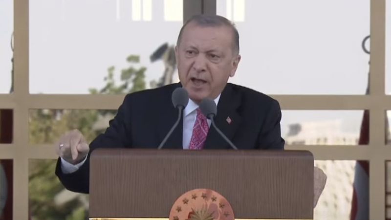 Cumhurbaşkanı Erdoğan: Millete silah çekenin affı olmaz