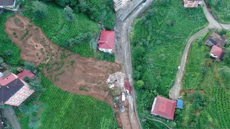 Rize'de sel felaketi nedeniyle hayatını kaybedenlerin sayısı