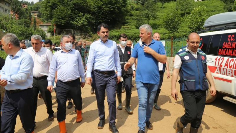 Murat Kurum: Rize'de, 24 ağır hasarlı bina tespit ettik