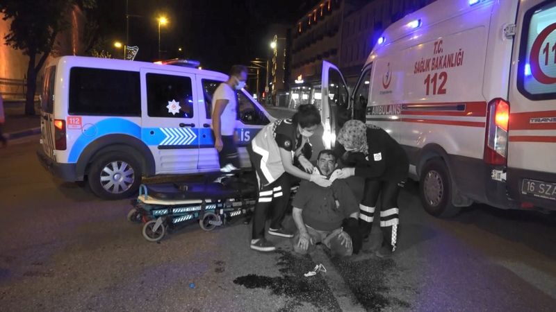 Bursa’da sabah namazına giderken motosiklet çarptı