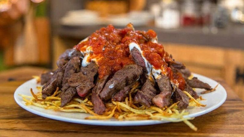 MasterChef menüsünden: Muğla mutfağının meşhur lezzeti çökertme kebabı tarifi