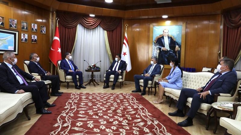 Azerbaycan Milli Meclisi'nden bir heyet ilk kez KKTC'de