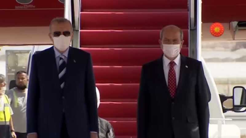 Cumhurbaşkanı Erdoğan, Kıbrıs'a indi