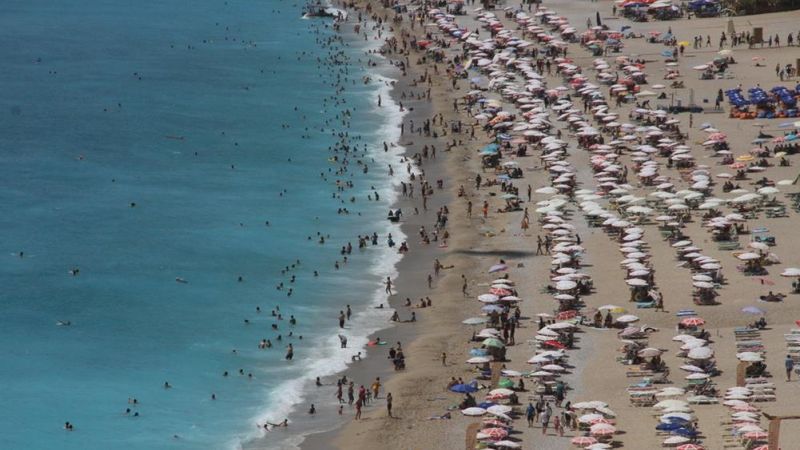 Fethiye’nin nüfusu bayramda 1 milyonu geçti