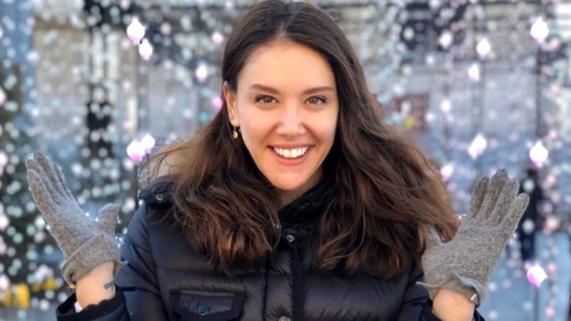 Şeyma Subaşı'nın kardeşi Kübra Açıl, Acun'un sevgilisi Çağla Altunkaya ile tatile çıktı