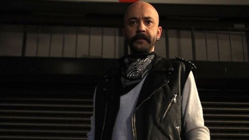 Çukur'un Şahram'ı Sarp Akkaya yeni projesi için harekete geçti! Görenler tanıyamadı