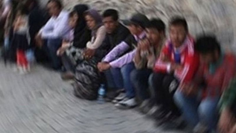 İstanbul'da başıboş gezen 709 kaçak göçmen yakalandı