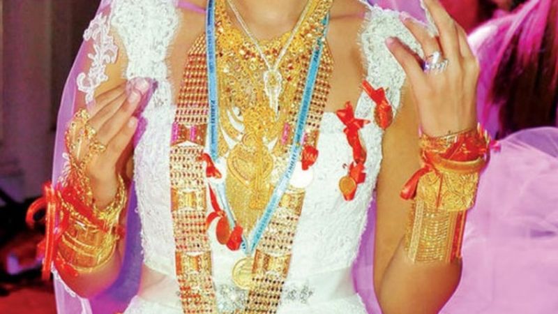 Düğün takıları kimin hakkı? Diyanet'ten açıklama...