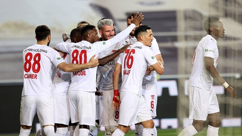 Sivasspor-Petrocub rövanş maçına çıkıyor! Sivasspor-Petrocub maçı ne zaman, saat kaçta, hangi kanalda?