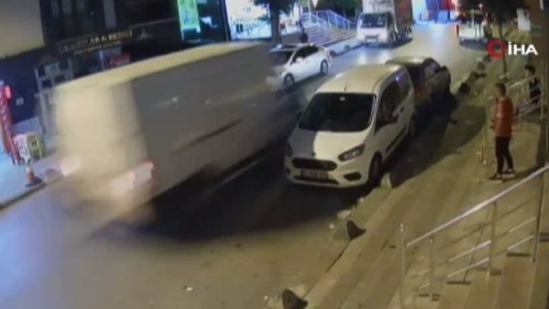 Çekmeköy’de alkollü sürücü 10 araca çarptı