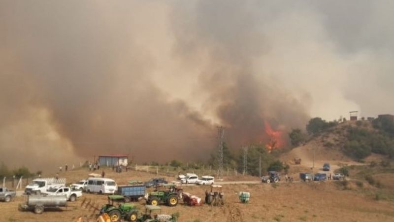 Yunanistan, Türkiye'ye yardım teklif eden AB'nin çağrısını geri çevirdi