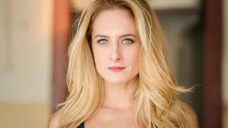 Kanserle savaşan oyuncu Canan Ergüder imaj tazeledi! İşte Canan Ergüder'in son hali...