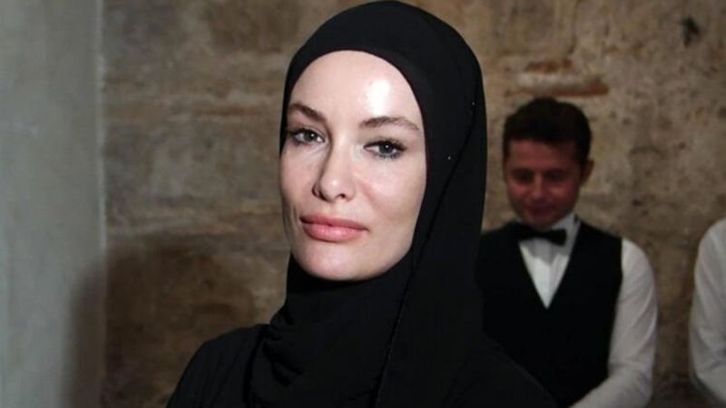 Gamze Özçelik, Haluk Levent ile Manavgat'ta buluştu! Gamze ile birlikte..