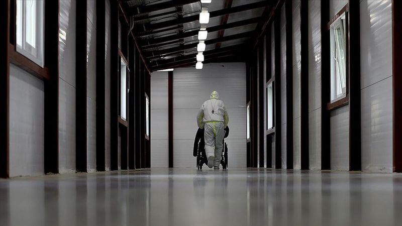 Fahrettin Koca, haftalık toplam vaka sayısını açıkladı