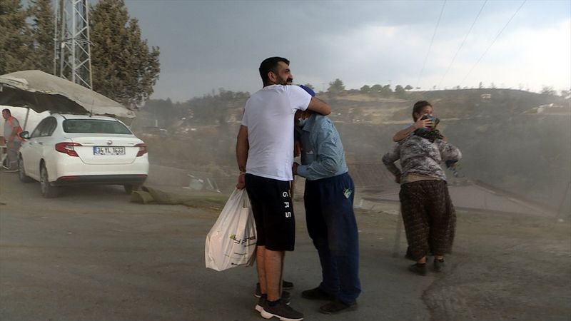 Antalya'da sağanak yağış sevinci