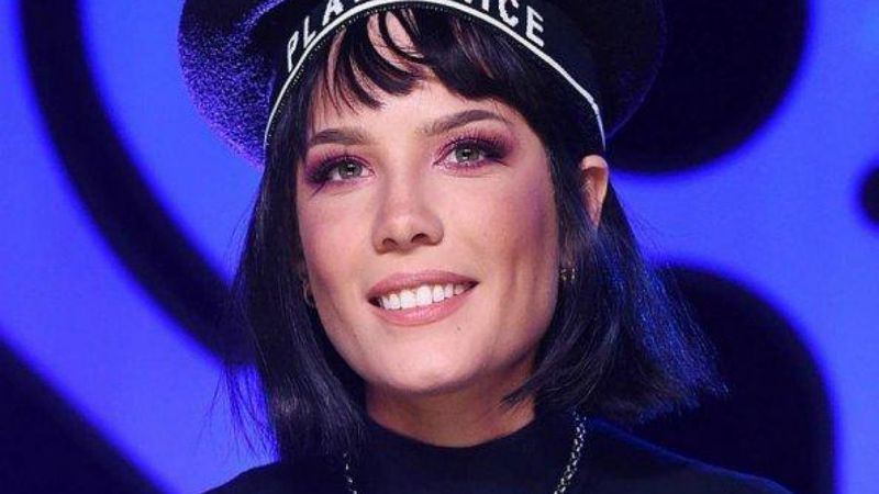 Halsey Türkçe öğreniyor! Sosyal medyadan yaptığı yorum şoke etti: Tombalak..