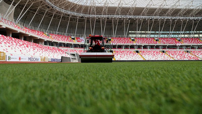 TFF, aşı olmayan seyircilerin statlara alınmaması kararını aldı